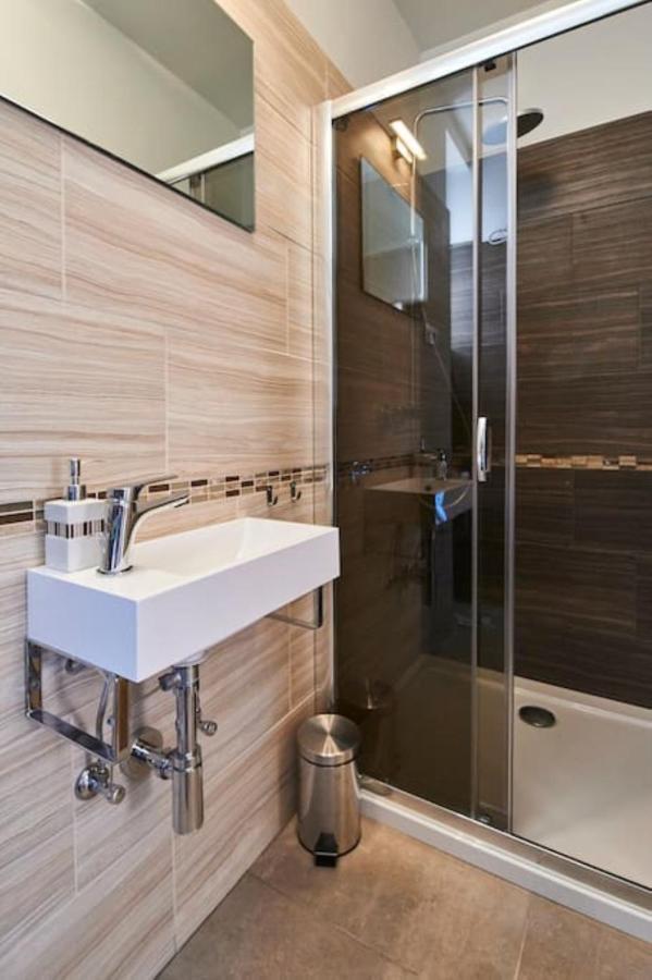 Orangehomes Fantastic 3 Bedrooms Apartment Dohany Street Будапеща Екстериор снимка