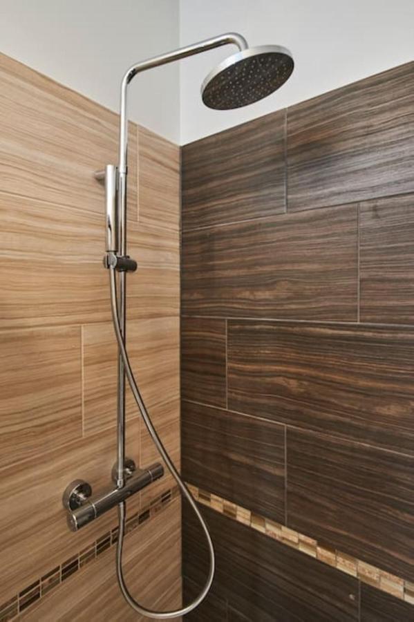 Orangehomes Fantastic 3 Bedrooms Apartment Dohany Street Будапеща Екстериор снимка
